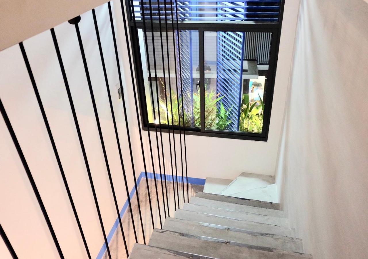 6 Bedroom House - Best Location - 5Mins My Khe Beach Da Nang Zewnętrze zdjęcie